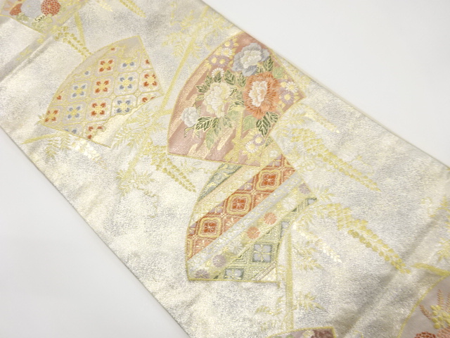 地紙に花・松模様織り出し袋帯